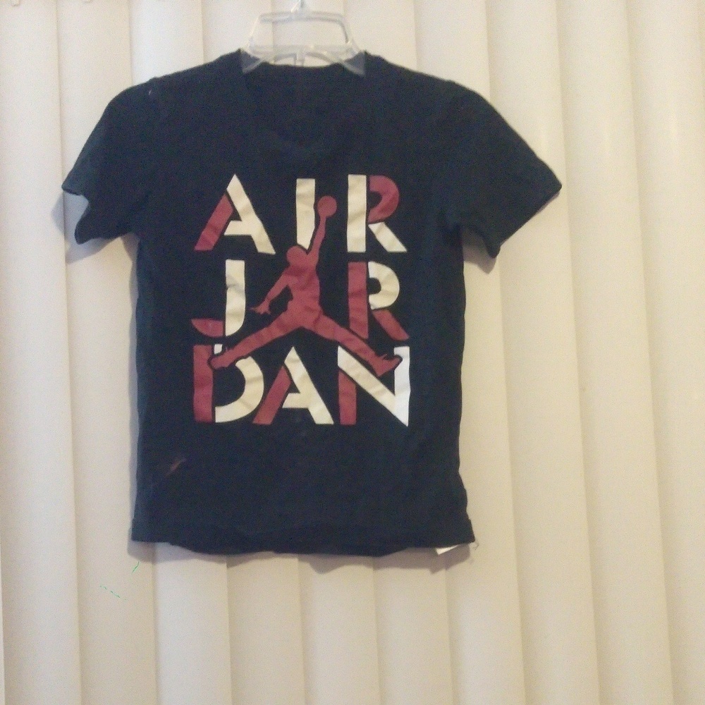 Air Jordan shirt red and white